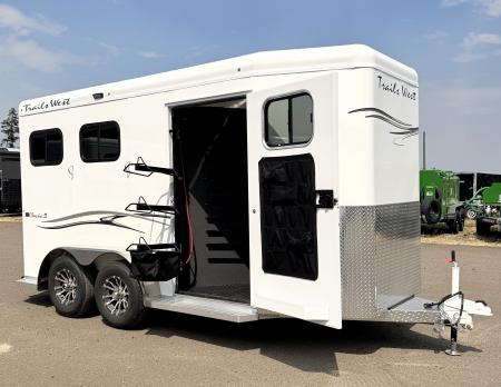 New 2027 Trails West Classic II 2 Horse Horse Trailer