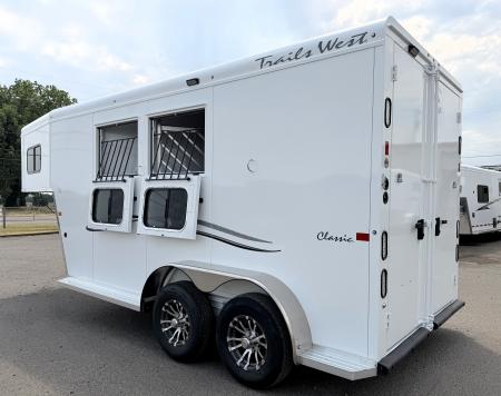 New 2027 Trails West CLASSIC GN 2 HORSE Horse Trailer