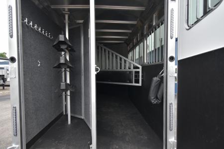 New 2026 Merhow Trailers Bronco 7300 Horse Trailer