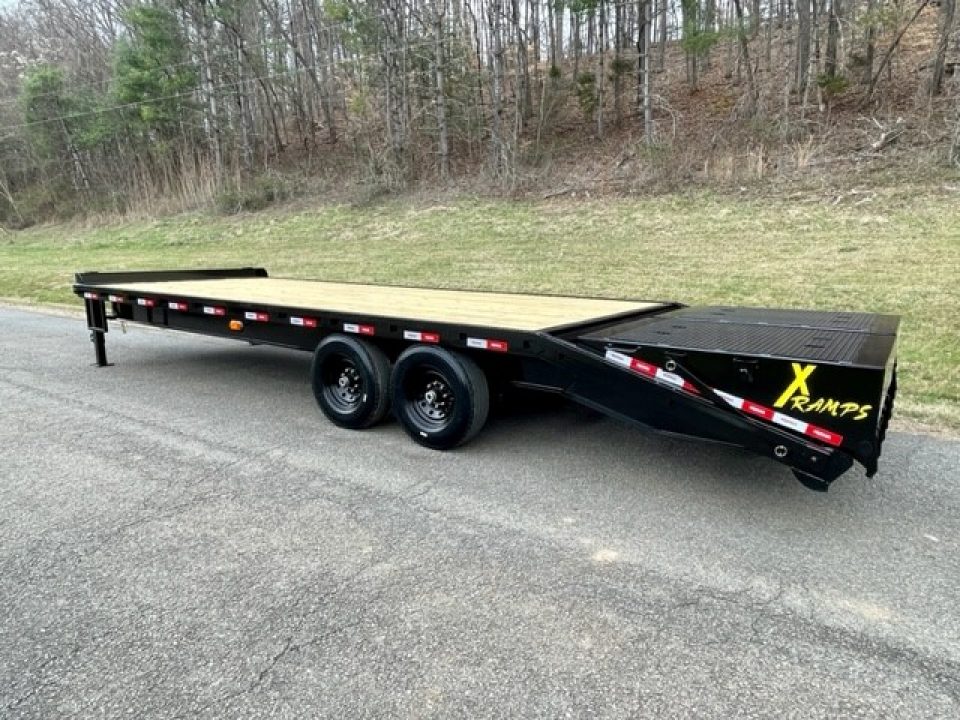 New 2026 Nexhaul 8.5X20 + 5 Deckover Equipment Trailer