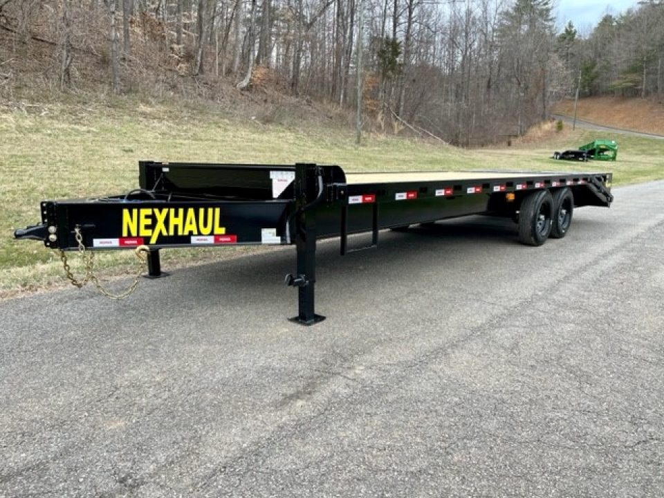 New 2026 Nexhaul 8.5X20 + 5 Deckover Equipment Trailer