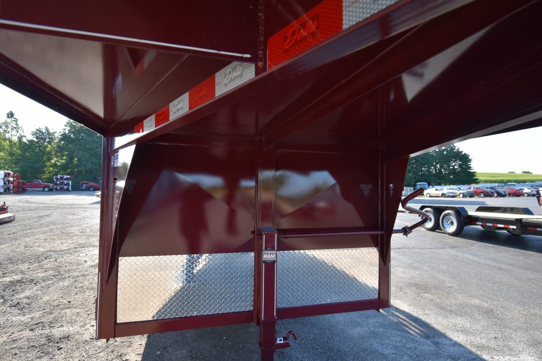 New 2026 Delta Trailers 500 Series Stock / Stock Combo Trailer