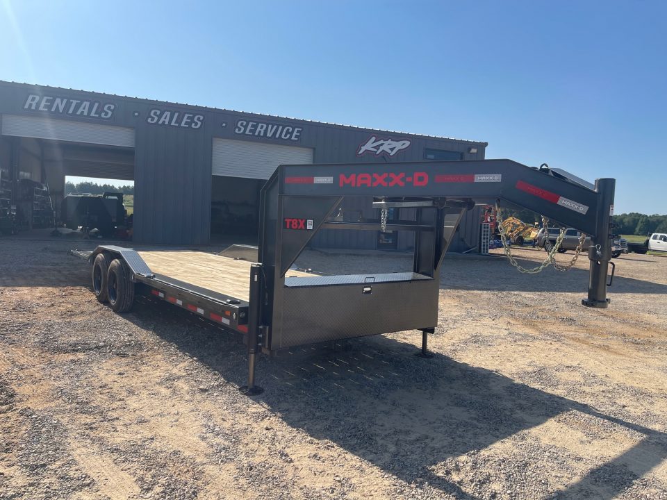 New 2027 MAXX-D T8B10224G Tilt Trailer