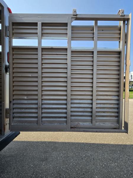 Used 2006 Featherlite 20' Stock