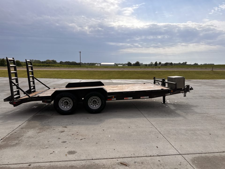 Used 2019 Norstar 83x18 Flatbed Trailer