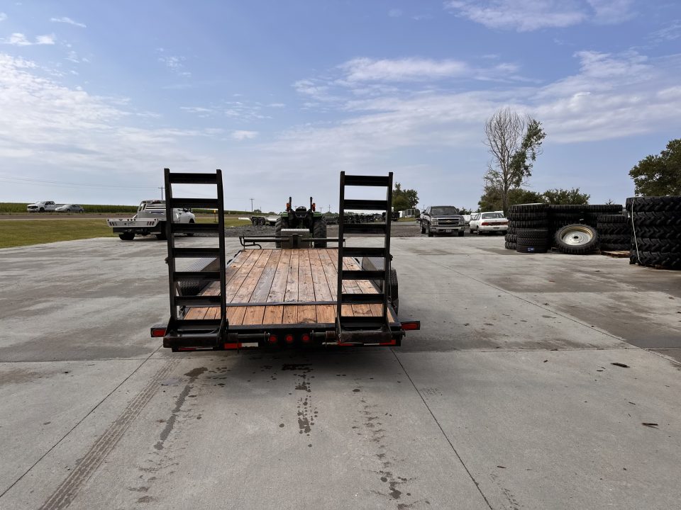 Used 2019 Norstar 83x18 Flatbed Trailer