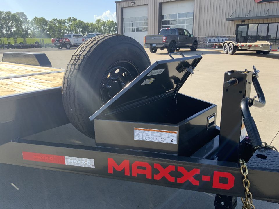 New 2027 MAXX-D 83 X 22 G6X Tilt Trailer