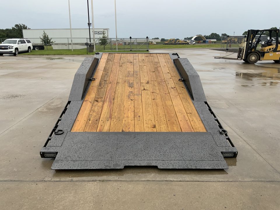 New 2027 MAXX-D 102 X 22 G8X Tilt Trailer