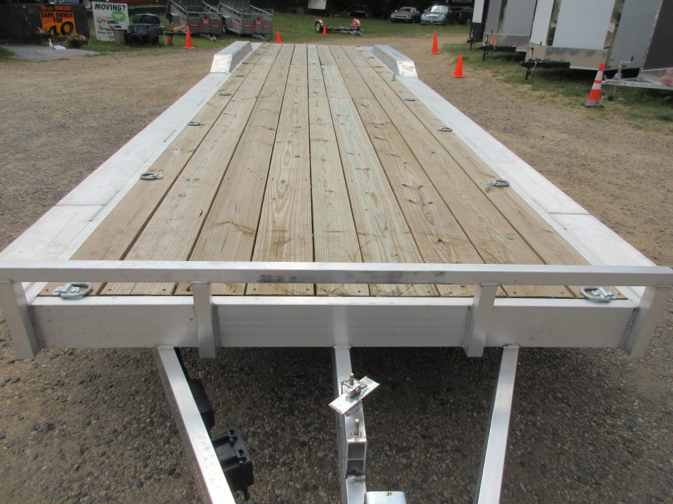 New 2026 Wolverine Trailers 21k Equipment Trailer