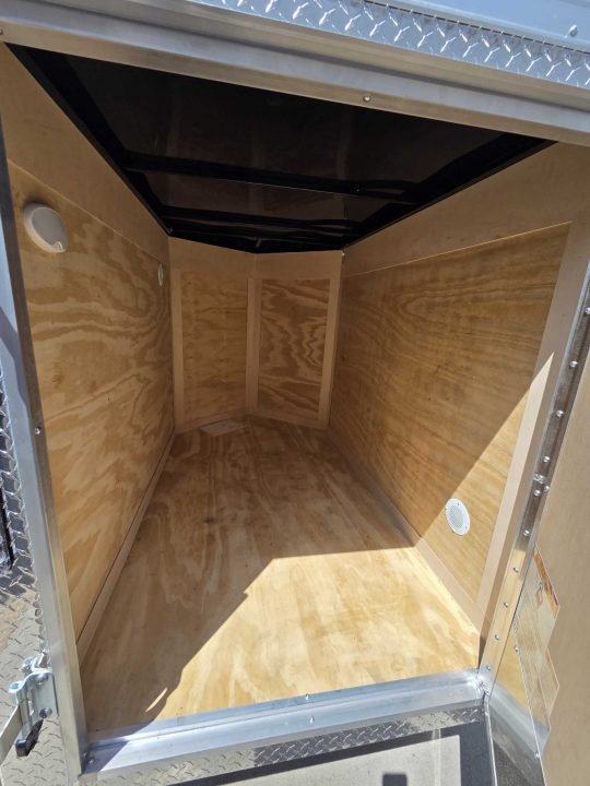 2027 Continental Cargo TXVHW46SA photo 4