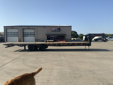 New 2027 MAXX-D 102 X 34 YDX Gooseneck Flatbed Trailer