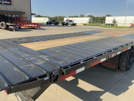 New 2027 MAXX-D 102 X 34 YDX Gooseneck Flatbed Trailer