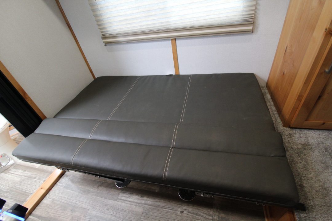 New 2027 Trails West Classic 10 x 10 Living Quarters - SOLAR - Pass Through Door - Escape Door - 2 Horse Trailer