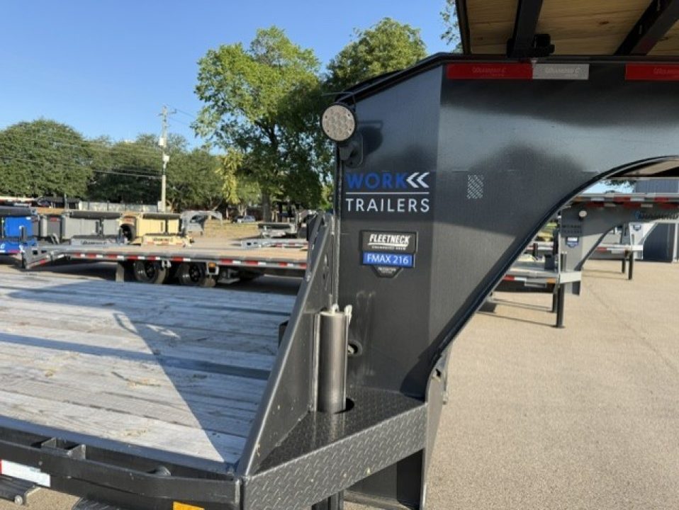 Used 2025 Diamond C Trailers FMAX216HDT 2.0 - PA Equipment Trailer