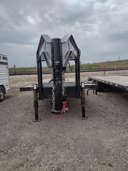 Used 2020 Titan 26' Flatbed Trailer