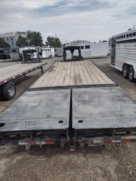 Used 2020 Titan 26' Flatbed Trailer