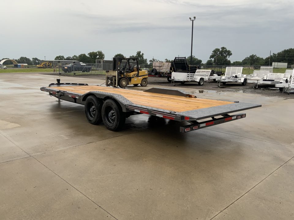 New 2027 Diamond C Trailers HXD210 Tilt Trailer