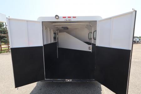 Used 2008 Trails West 2HR GN Horse Trailer