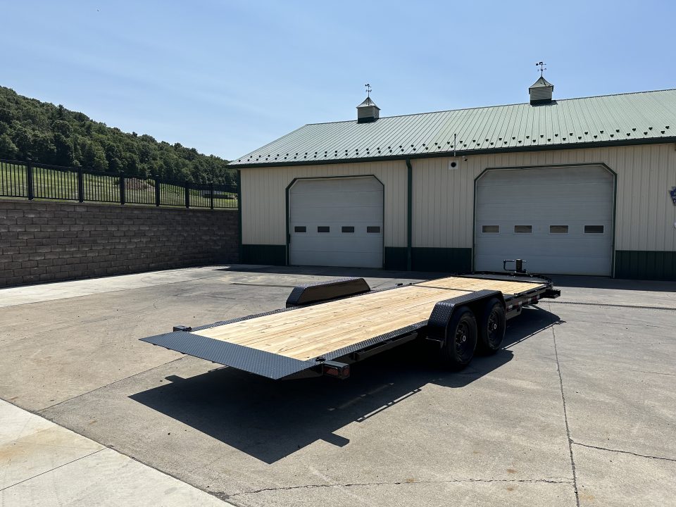 New PJ Trailers 22' Hydraulic Dampening Tilt (TY)
