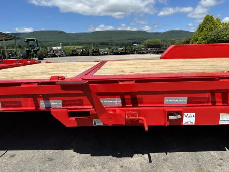 New PJ Trailers 20' Hydraulic Dampening Tilt (TY)
