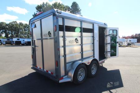 Used 2024 Maverick 2 Horse Trailer - Swing out Saddle Rack - Padded Air-flow Divider