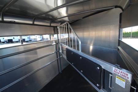 Used 2024 Maverick 2 Horse Trailer - Swing out Saddle Rack - Padded Air-flow Divider