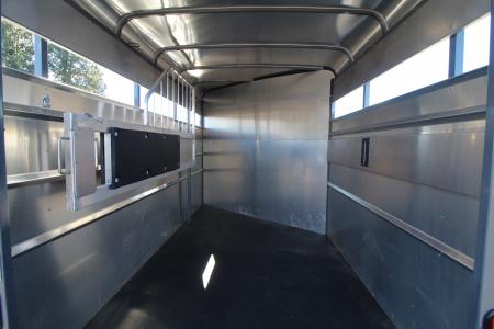 Used 2024 Maverick 2 Horse Trailer - Swing out Saddle Rack - Padded Air-flow Divider