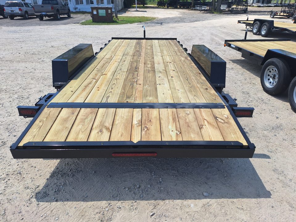 New 2027 AMO 82x18 Car Hauler