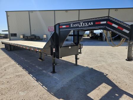 New 2027 East Texas 22K 40' Gooseneck w/ 8' slides