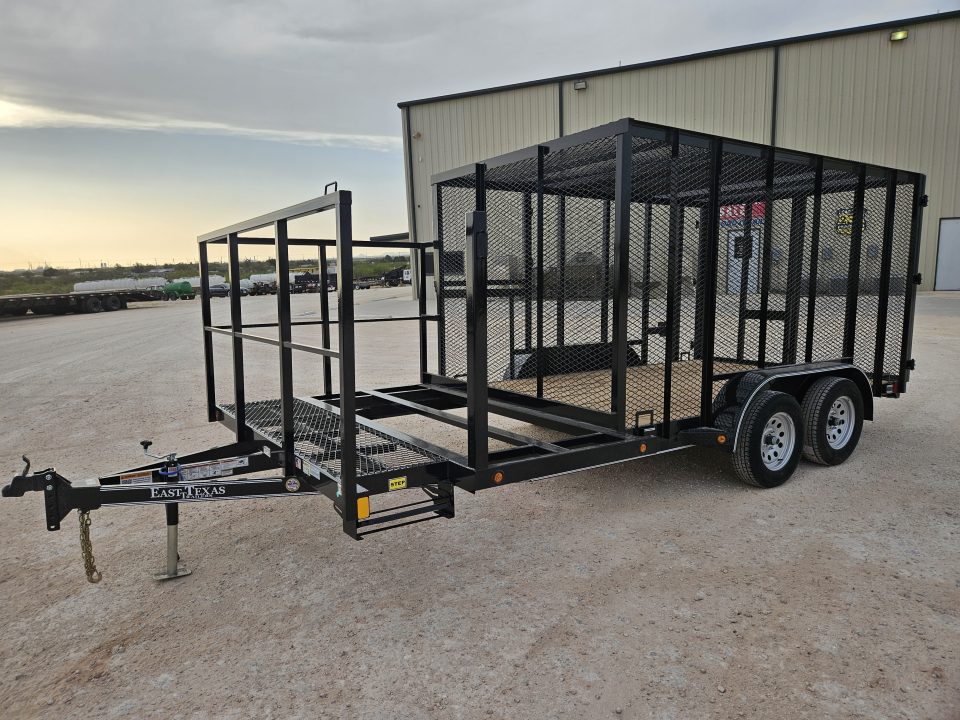 New 2027 East Texas Trailers 18' Combo Trash Trailer