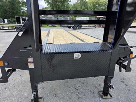 New 2027 Load Trail BRAND NEW 102X30 24K GOOSENECK MAX RAMPS TANDEM DUAL Equipment Trailer
