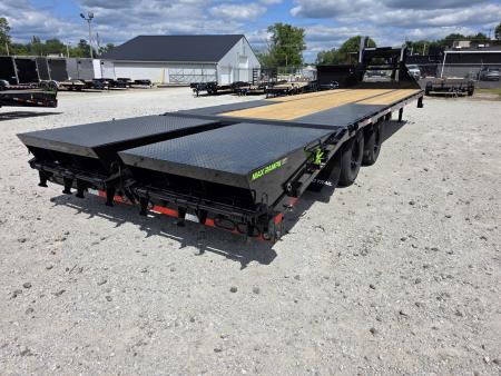 New 2027 Load Trail BRAND NEW 102X30 24K GOOSENECK MAX RAMPS TANDEM DUAL Equipment Trailer