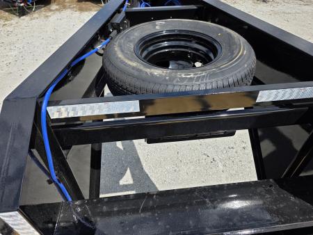 New 2027 Load Trail BRAND NEW 102X30 24K GOOSENECK MAX RAMPS TANDEM DUAL Equipment Trailer