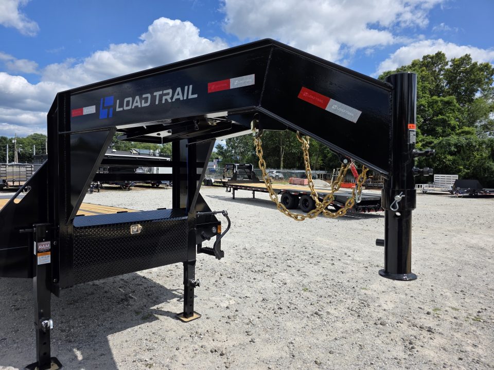New 2027 Load Trail BRAND NEW 102X32 25900 GOOSENECK MAX RAMPS TANDEM DUAL Gooseneck Bodies