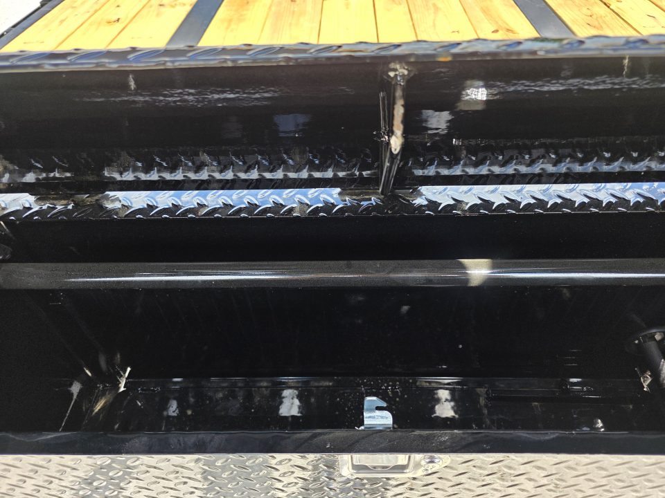 New 2027 Load Trail BRAND NEW 102X32 25900 GOOSENECK MAX RAMPS TANDEM DUAL Gooseneck Bodies