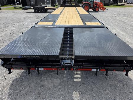 New 2027 Load Trail BRAND NEW 102X32 25900 GOOSENECK MAX RAMPS TANDEM DUAL Gooseneck Bodies