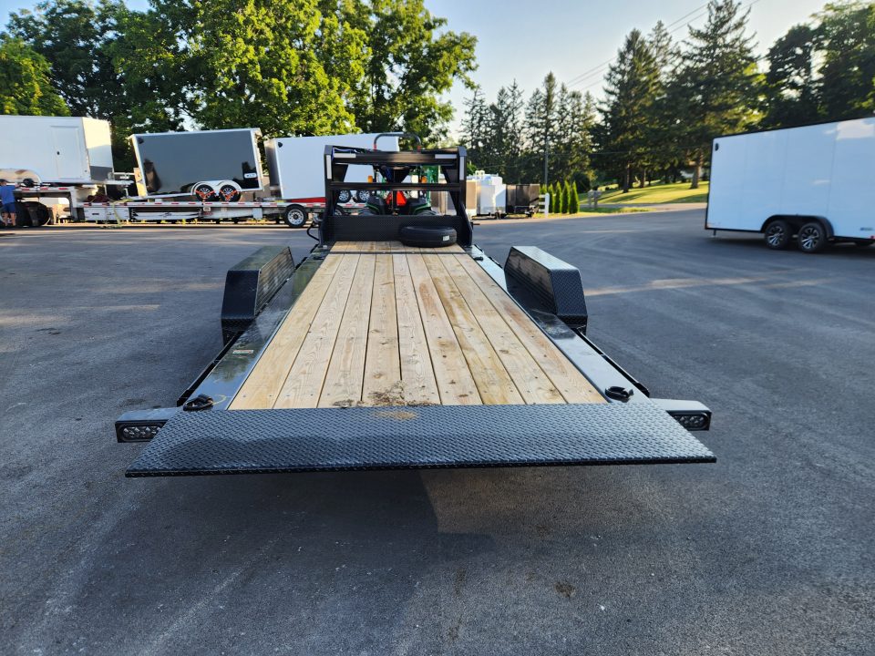 New 2026 Load Trail GN8324072 Equipment Trailer