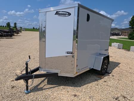 New 2026 Formula Trailers 5 x 8 Conquest SE Flat Top Sloped V-Nose Cargo / Enclosed Trailer with 3K GVWR and Black Aluminum Wheel Assembly