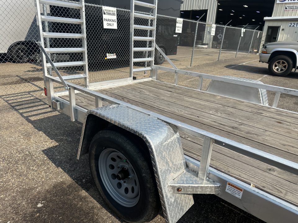 Used 2023 C & B 5'6 X 10'4"SA Utility Side-by-Side (UTV)