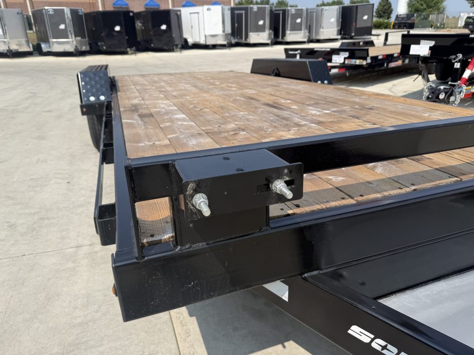 Dovetail Trailer photo 8