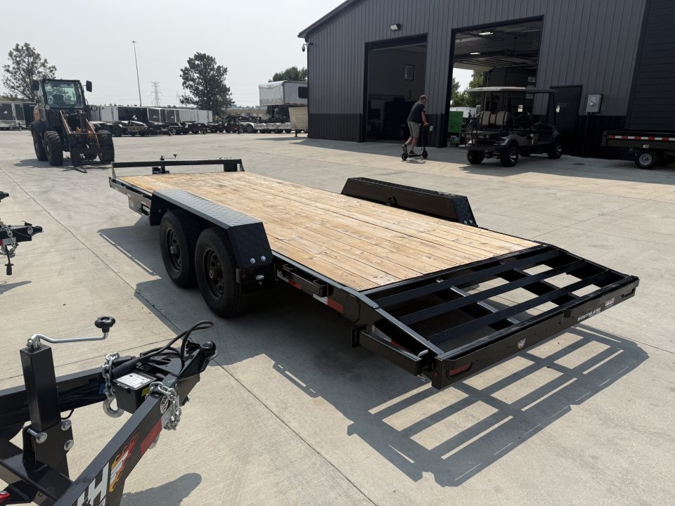 Dovetail Trailer photo 3