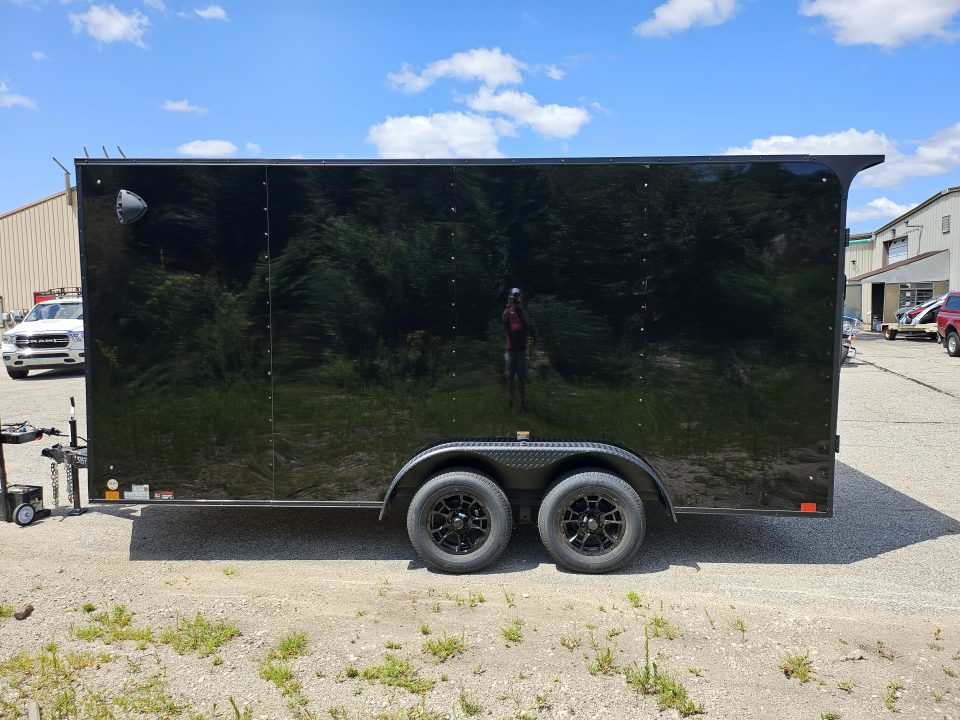 New 2027 Discovery Trailers Rover ET 7.5x16 Enclosed Cargo Trailer #31157 Cargo / Enclosed Trailer