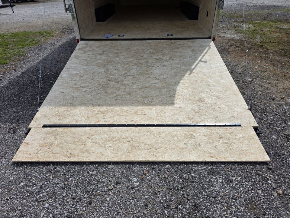 New 2027 Formula Trailers 8.5X20 10K GVWR 080 SCREWLESS EXTERIOR 7' INSIDE ALUMINUM WHEELS UTV SXS CAR 8.5 X 20 Cargo / Enclosed Trailer
