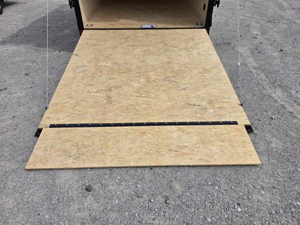 New 2027 Formula Trailers 7X14 BLACKOUT SCREWLESS ENCLOSED CARGO ENCLOSED TRAILER 7' INSIDE HEIGHT DRINGS RAMP DOOR 7 X 14 Cargo / Enclosed Trailer