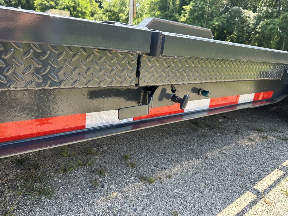 New 2026 Belmont ETX 82x20' Equipment Tilt Trailer