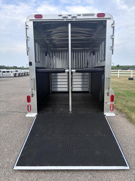 New 2027 4-Star Trailers 2 + 1 Horse Trailer