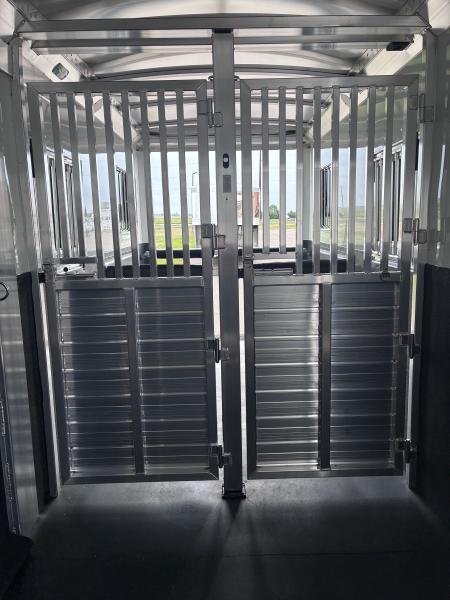 New 2027 4-Star Trailers 2 + 1 Horse Trailer