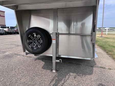 New 2027 4-Star Trailers 2 + 1 Horse Trailer