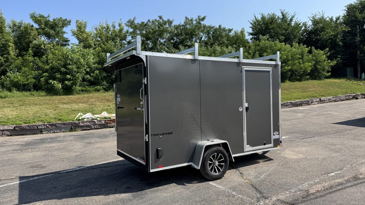 2026 Formula Trailers photo 3