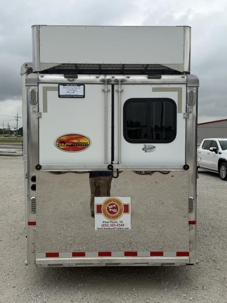 Used 2019 Sundowner 6 Horse Gooseneck Horse Trailer